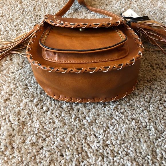 NWT DV Small Crossbody Bag with tassels - Picture 6 of 6